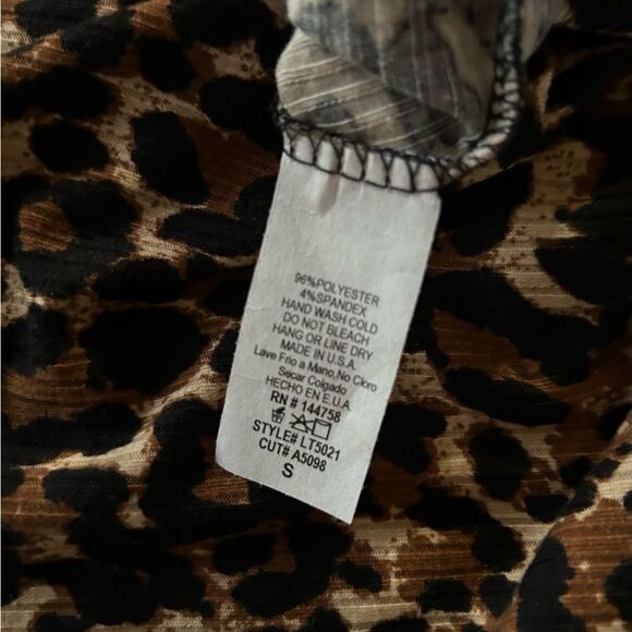 NWOT … LIME N CHILI “Size: S”Leopard Print Blouse - Picture 4 of 4